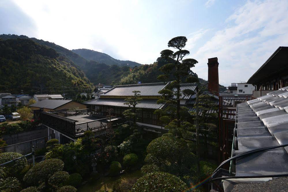 Hinagu Onsen Kinparo Hotel Yatsushiro Esterno foto